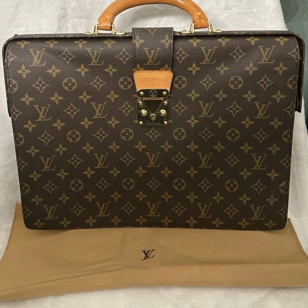 Louis Vuitton Classic Monogram Serviette Conseiller Briefcase